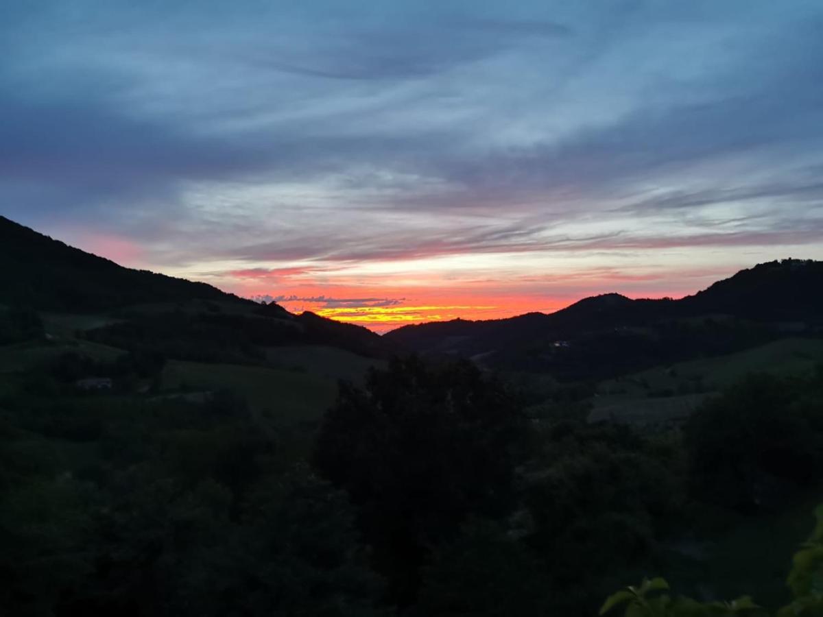 B&B Casa Percivalle Borgo Priolo Exteriör bild